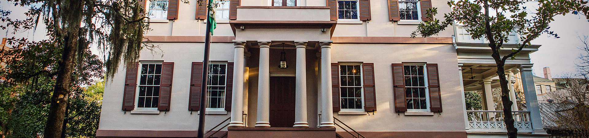  the front of the juliette gordon low birthplace 